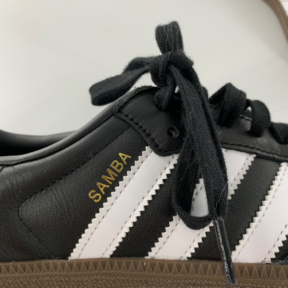 Mens Black and White Adidas Samba size 7.5 - Picture 2 of 5